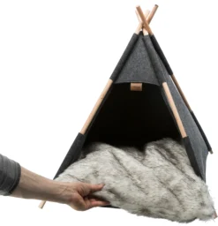 Trixie Abri Tipi En Feutre 55 × 65 × 55 Cm -Éco Pattes 24d80c9b8934a1a383a2df85d96b3b0f66292b7855ffef0304b3d496c400c399